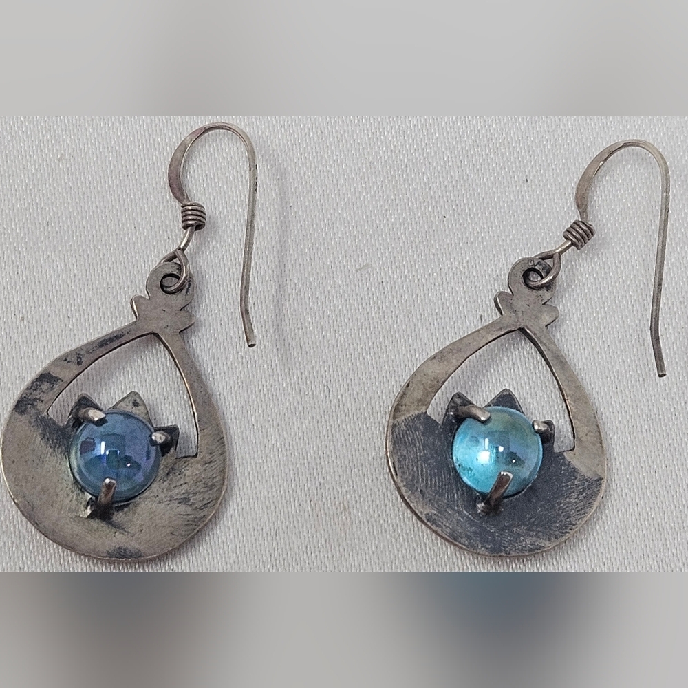 Lotus Flower Silver Earrings - Picture 6 of 6